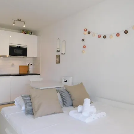 شقة Cozy T2 In Les Pins 2 Air-conditioned With Pool And Par